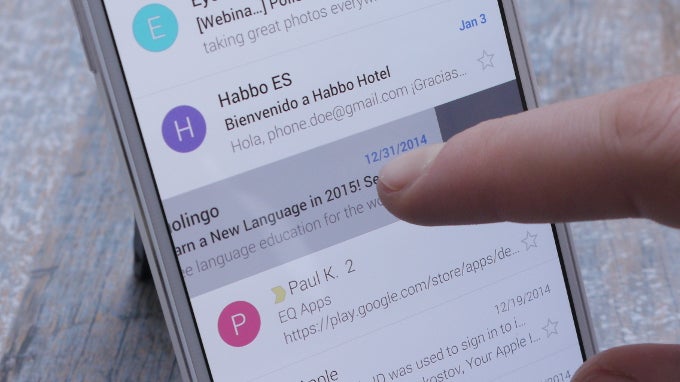 How to delete messages in Gmail with a simple swipe (Android)