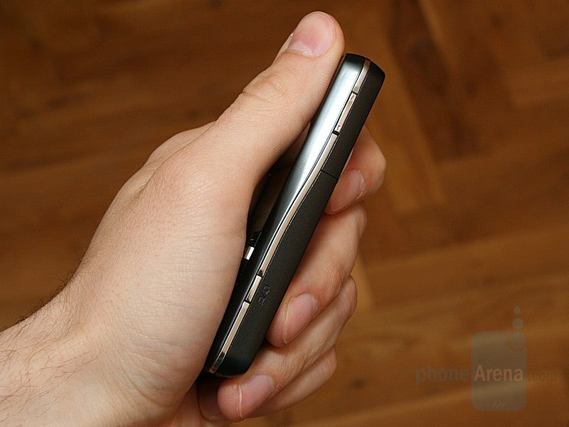 Sony Ericsson G502 - Hands-on with Sony Ericsson W980 and G502
