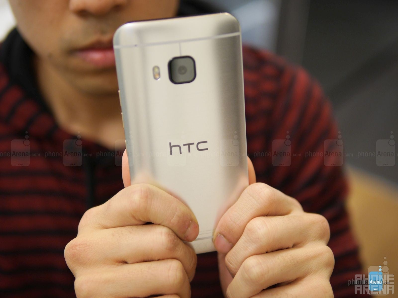HTC One M9 vs Apple iPhone 6: in-depth specs comparison