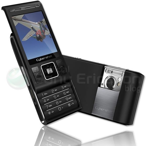 Is Sony Ericsson C905 8-megapixel?