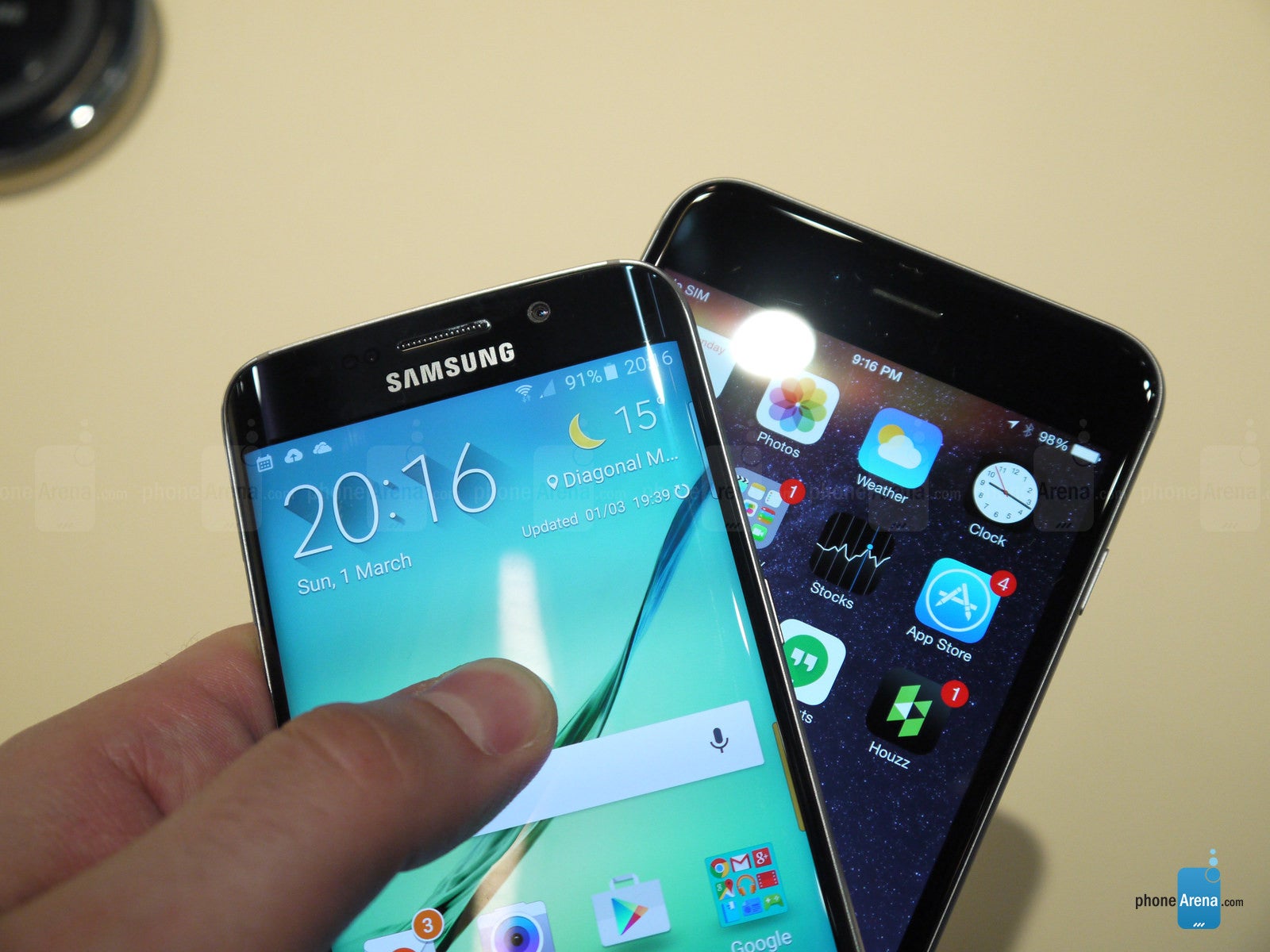 Диагональ 5 65. S6 Edge iphone 6 Plus. Samsung Ji 6. Iphone Samsung Galaxy 6. Самсунг s6 Plus.