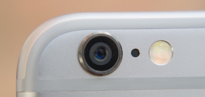 Samsung Galaxy S6 edge vs Apple iPhone 6: first look