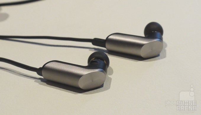 Huawei Talkband N1 hands-on: the stereo headset that sets you free