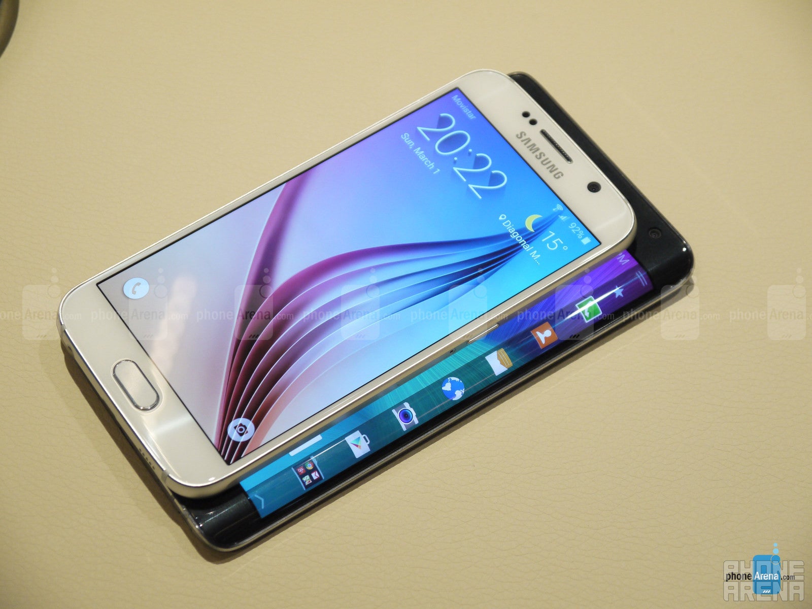 Samsung Galaxy S6 vs Galaxy Note Edge: first look