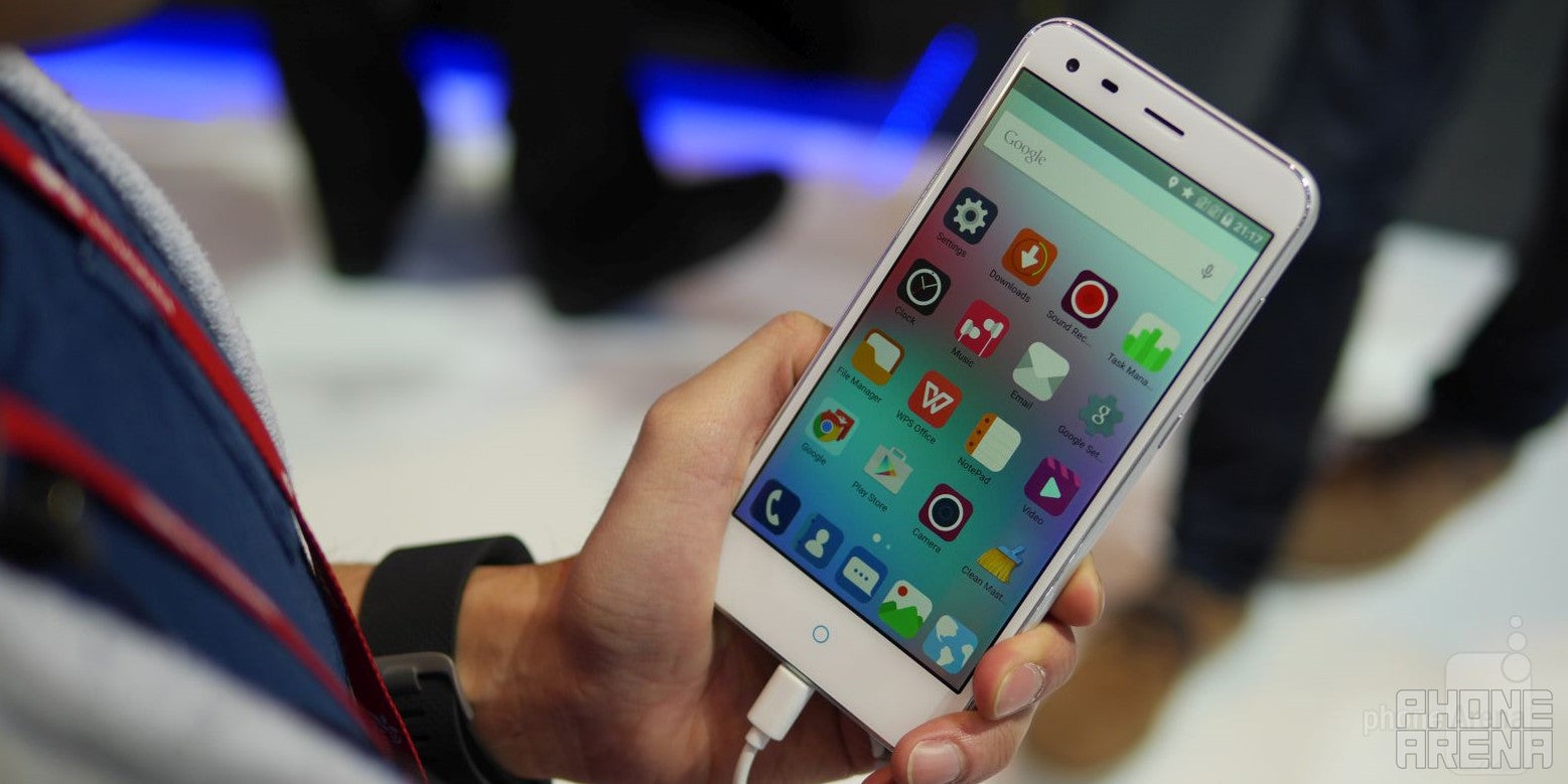 ZTE Blade S6 Plus hands-on