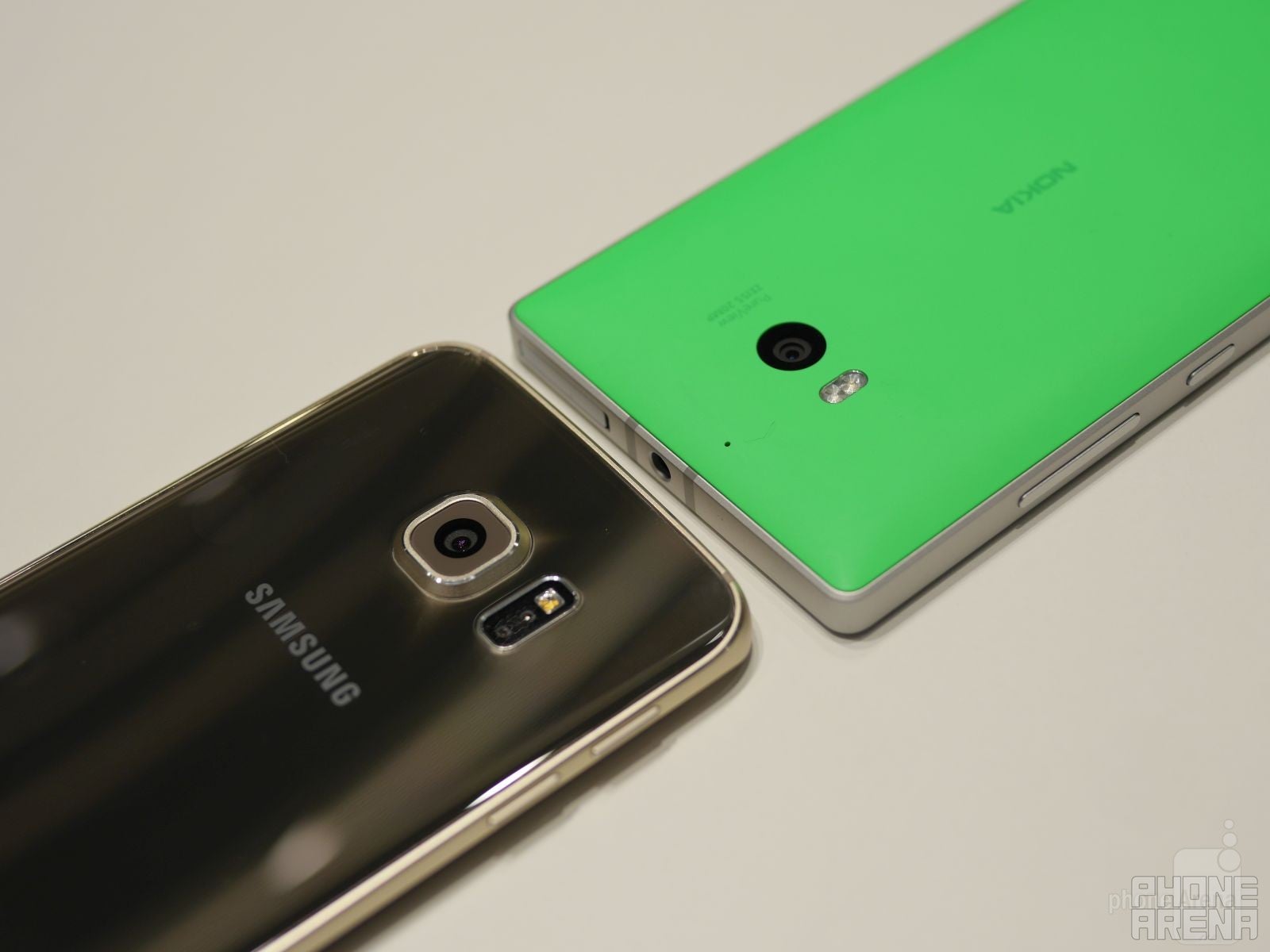 Samsung Galaxy S6 edge versus Nokia Lumia 930: first look