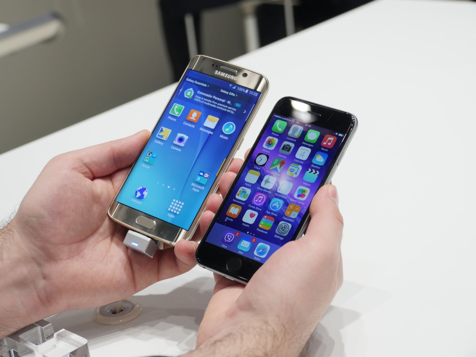 Самсунг 6 и 6 сравнение. Iphone s6 Samsung. Iphone 6 Samsung s6. Galaxy s6 vs iphone 6. S6 Edge Plus и iphone 6 Plus.