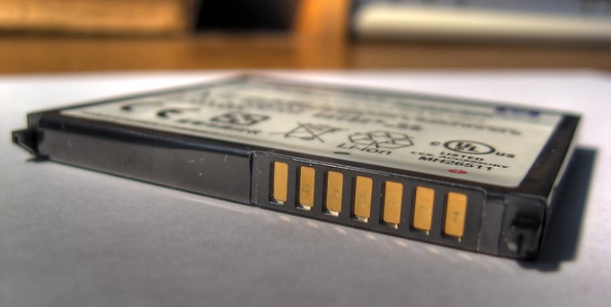 How to care for your smartphone's li-ion battery the correct way