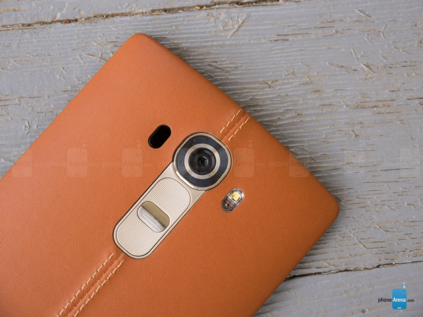 LG G4 - how many extras, again? - Evolutionary changes - how 2015&#039;s Android flagships pushed innovation without being revolutionary