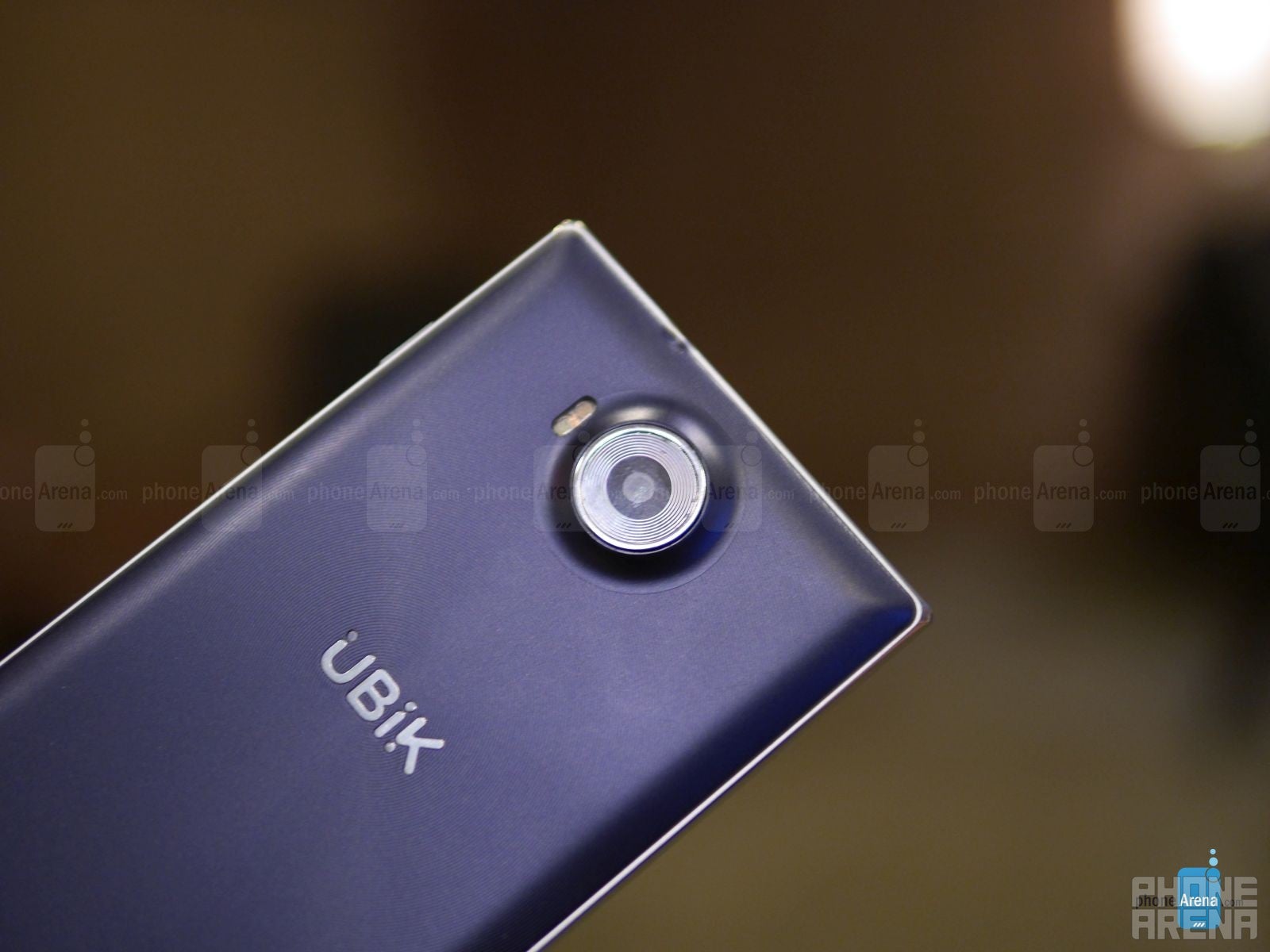 Ubik Uno hands-on