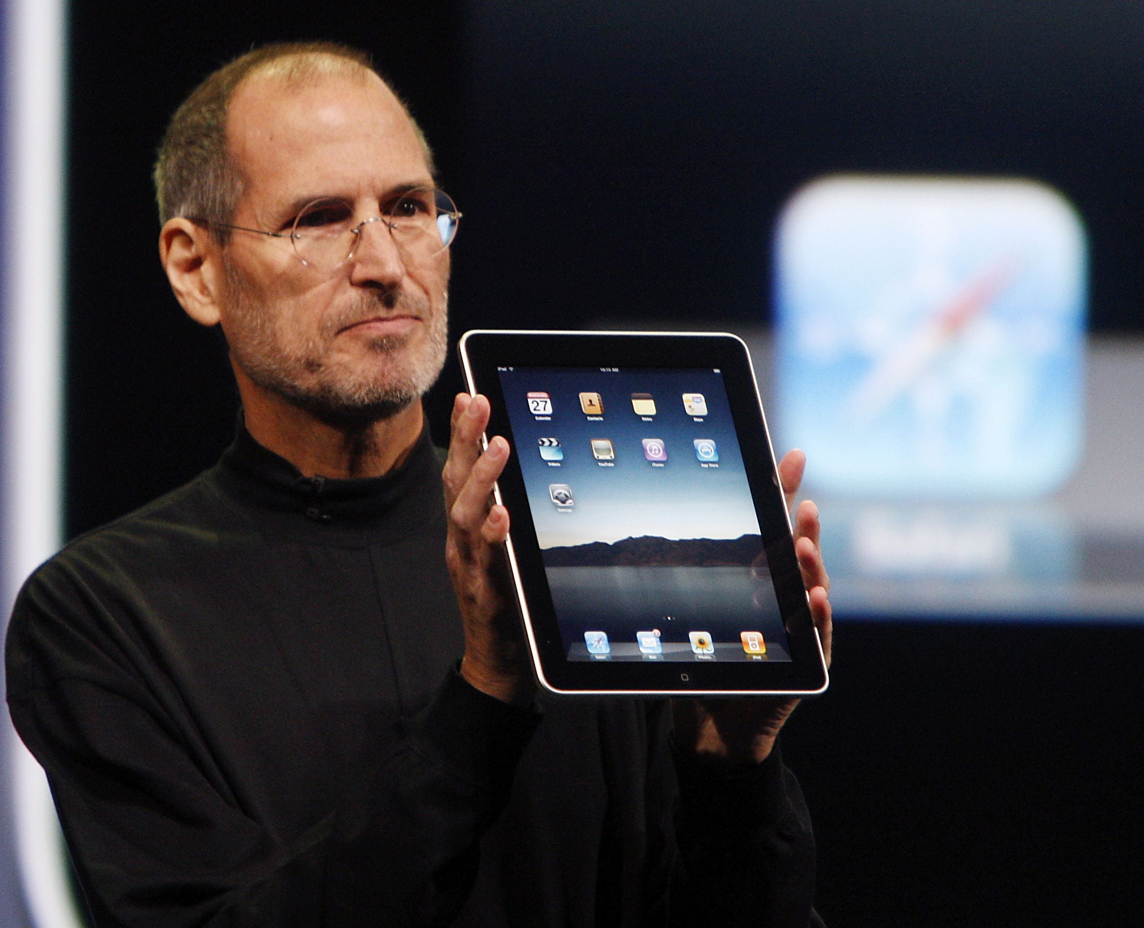 A moment of change. - The tablet as we know it is reaching paralysis, and here&#039;s why