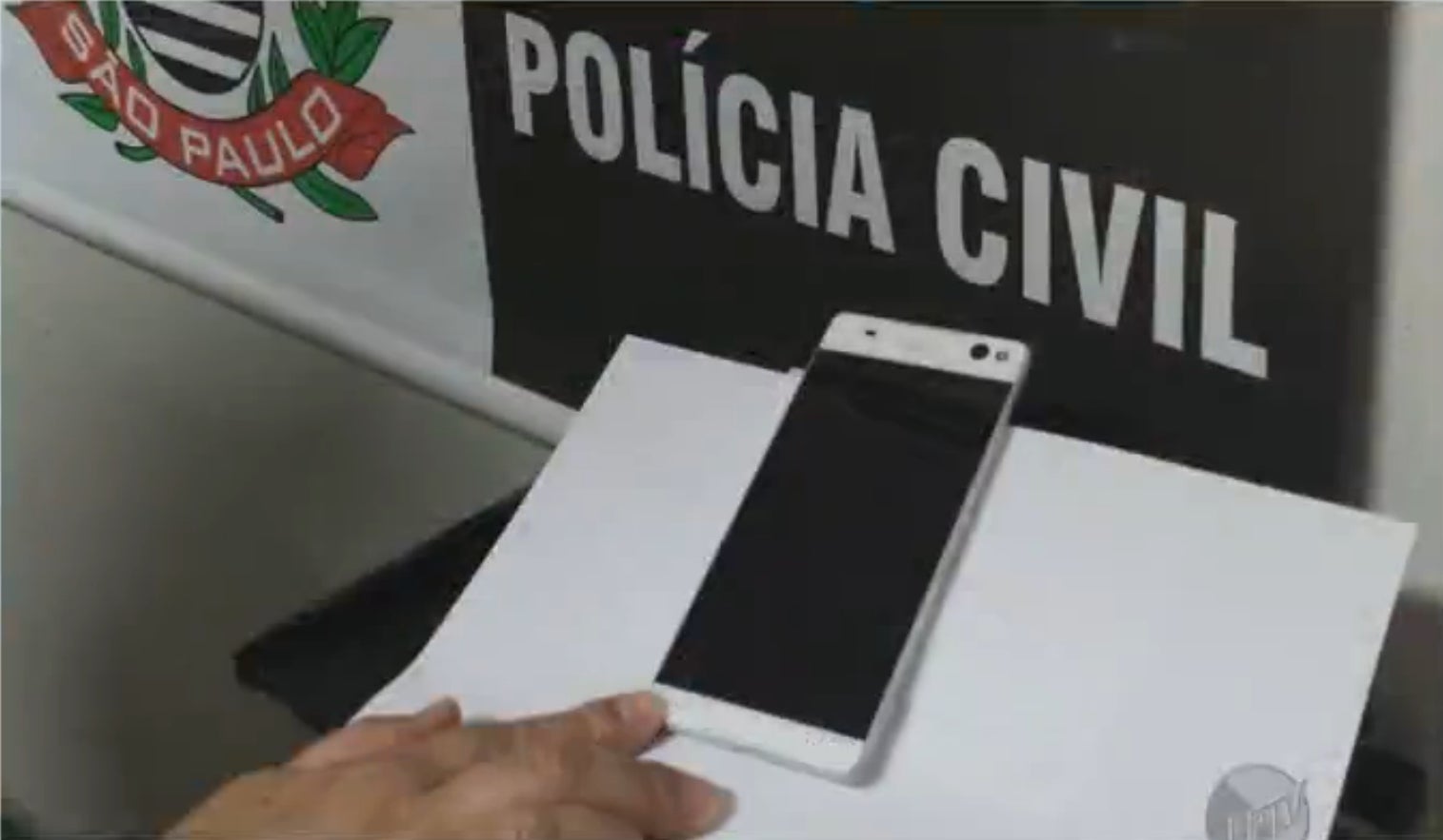 Alleged Sony Xperia C5 prototype worth $12 mil got recovered and leaked by the Brazilian police