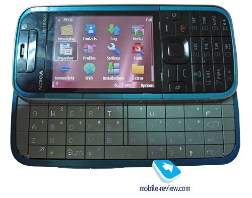 Nokia 5730 XpressMusic appears in focus for the first time