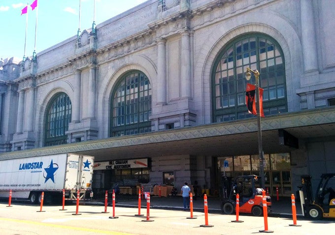 Bill Graham Civic Auditorium in San Francisco - Apple renting its largest venue yet for the iPhone 6s unveiling event, tip insiders