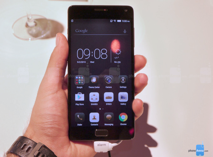 Lenovo Vibe P1 hands-on