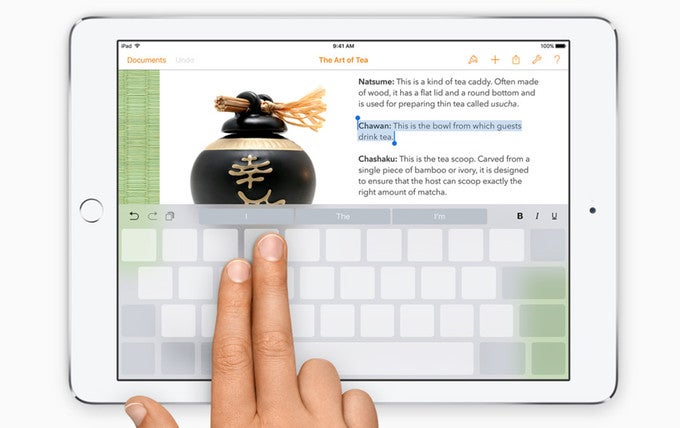 The iOS 9 keyboard features trackpad functionality, quick formatting shortcuts (on iPad only) - iOS 9 Review: here&#039;s all you should be excited about