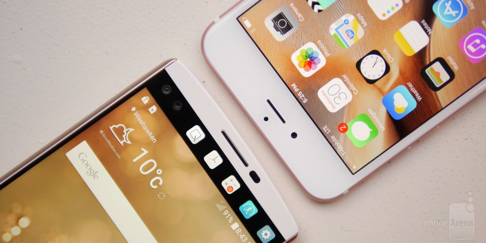 LG V10 vs Apple iPhone 6s Plus: first look