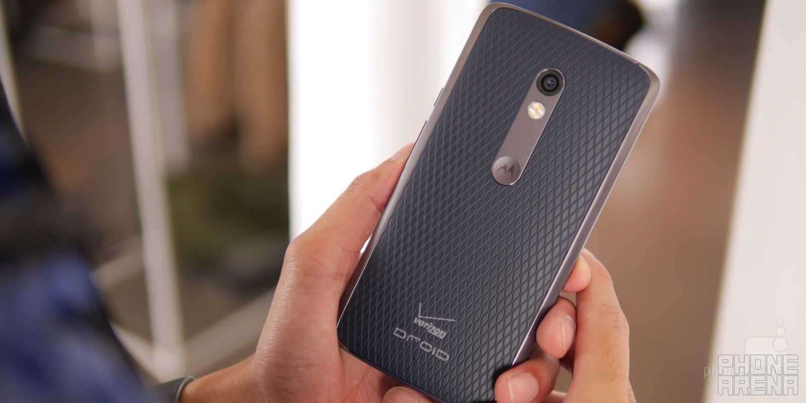 Motorola DROID MAXX 2 hands-on