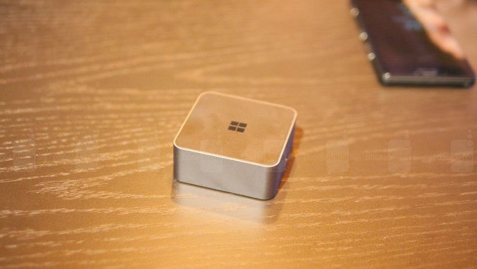Lumia 950 and 950 XL buyers in UK and Germany will get a free Display Dock ($99 freebie)