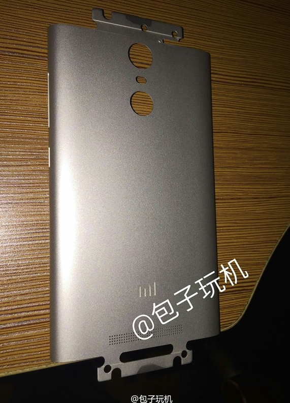 The back cover of the Xiaomi Redmi Note 2 Pro confirms that a fingerprint scanner will be included - Aluminum back from the Xiaomi Redmi Note 2 Pro is spotted again, fingerprint scanner still on board