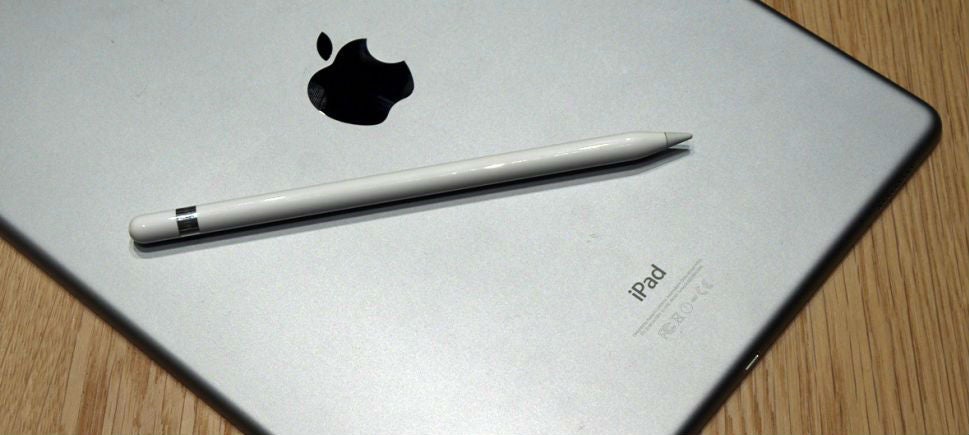 Apple won&#039;t converge iPads and Macs... until it has to