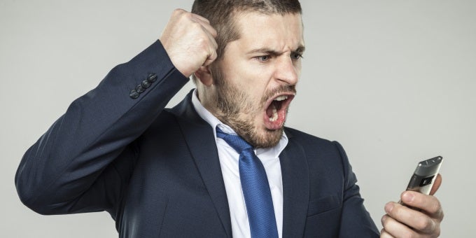 &#039;Grr, 2 billion users are sending complaints right now?!&#039; - Here are 10 things we expect from the smartphone industry throughout 2016