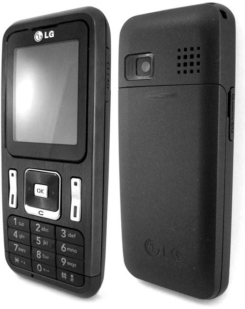 Unlike the GM200, the GB210 doesn't have radio antenna - LG GB210 - another affordable music phone