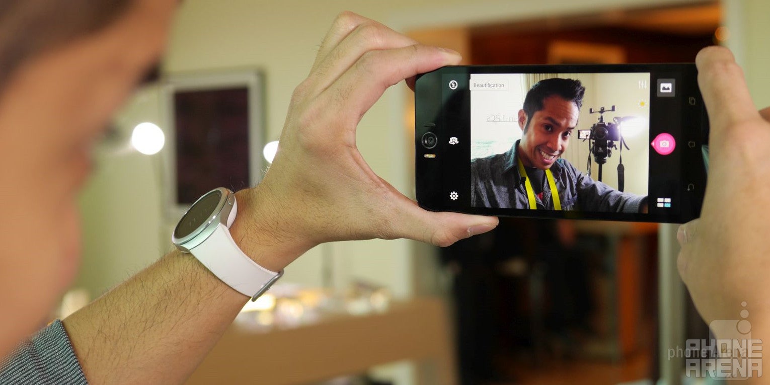 Asus Zenfone Selfie hands-on