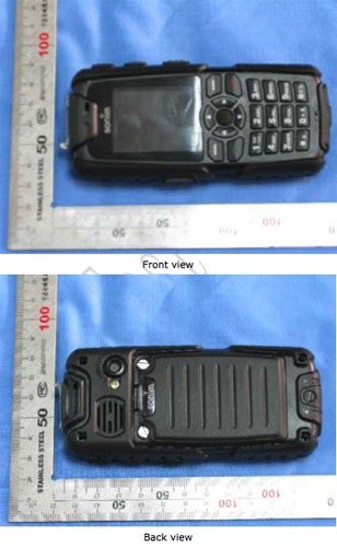 Land Rover S1 phone drives through the FCC