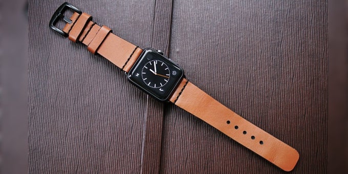 Apple Watch with Black Forest Atelier Handmade Vintage strap - Valentine's Day 2016 gift guide: here's what you can give your significant other
