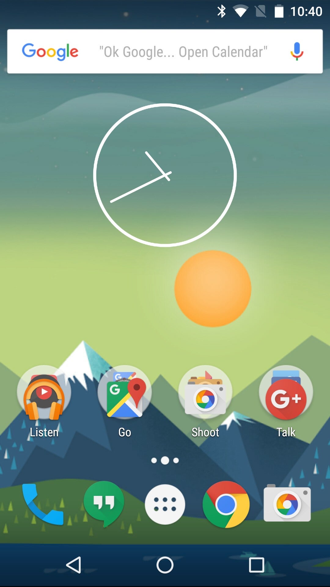 Previously, the analog clock widget was locked to this size... - Google Clock v4.3 arrives with neat UI touch-ups - Google's Clock app gets updated to v4.3, scores lots of visual touch-ups, download it here