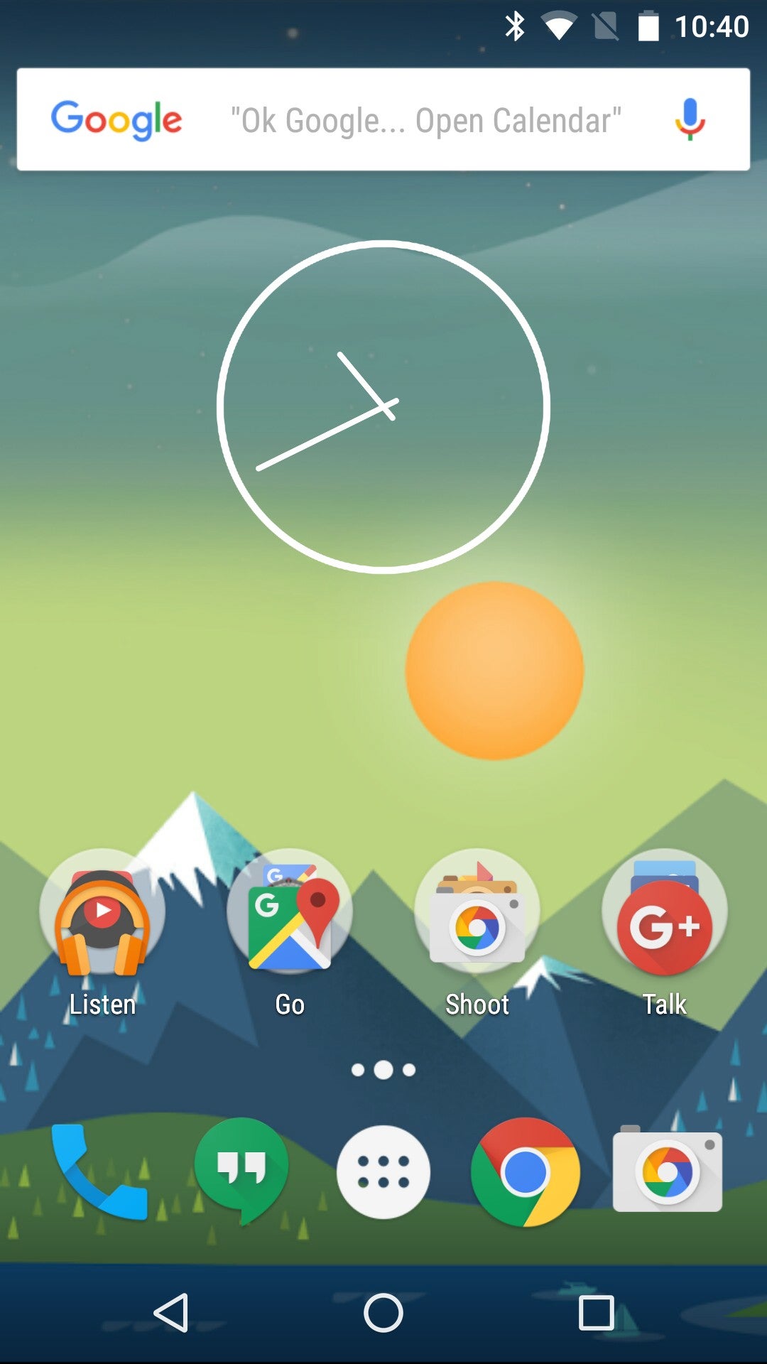 Previously, the analog clock widget was locked to this size... - Google Clock v4.3 arrives with neat UI touch-ups - Google&#039;s Clock app gets updated to v4.3, scores lots of visual touch-ups, download it here