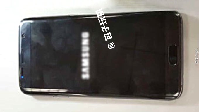New Samsung Galaxy S7 Edge picture leaks out