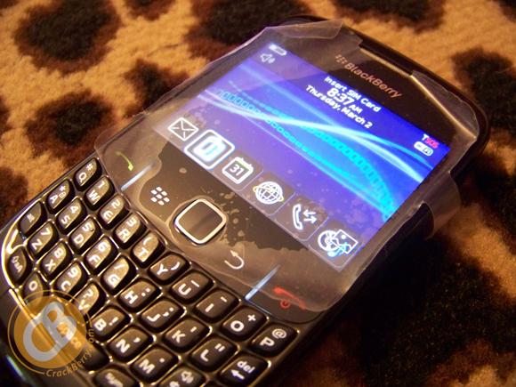 BlackBerry Gemini 8520 features new optical trackball for navigation