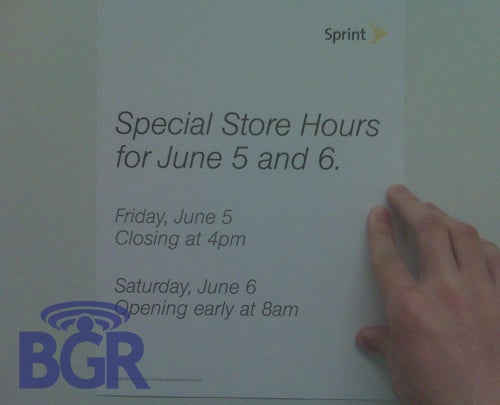 Sprint allowing few to buy the Pre a day earlier; Best Buy stores getting only 4 units each?