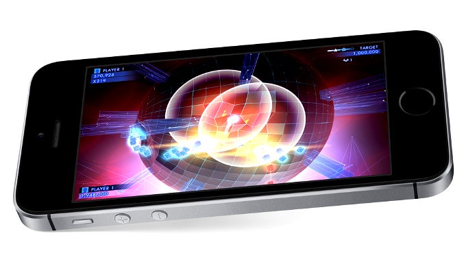 Apple iPhone SE is here: top hardware in small package