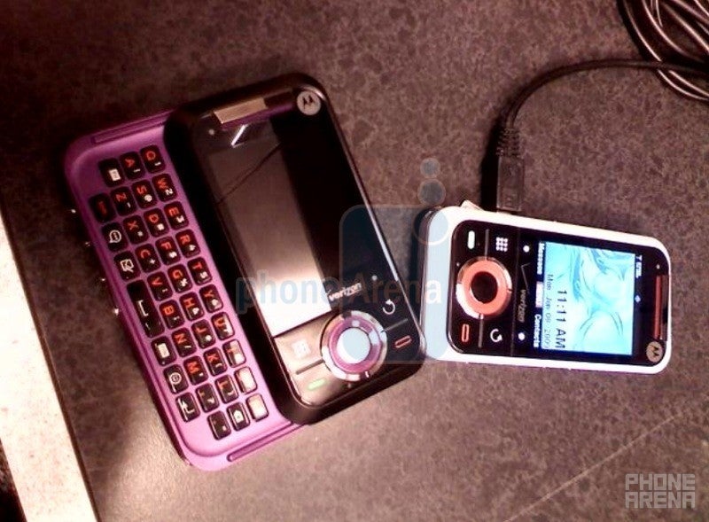 Motorola Rival A455 is expected to launch with Verizon tomorrow - Live images of the Motorola Rival