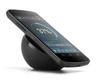 Google-LG-Nexus-4-Wireless-Charger