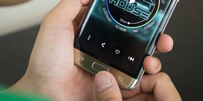 How to turn off the Galaxy S7 and S7 edge capacitive keys backlighting