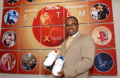 Have friends track you with the BLUE GPS shoes