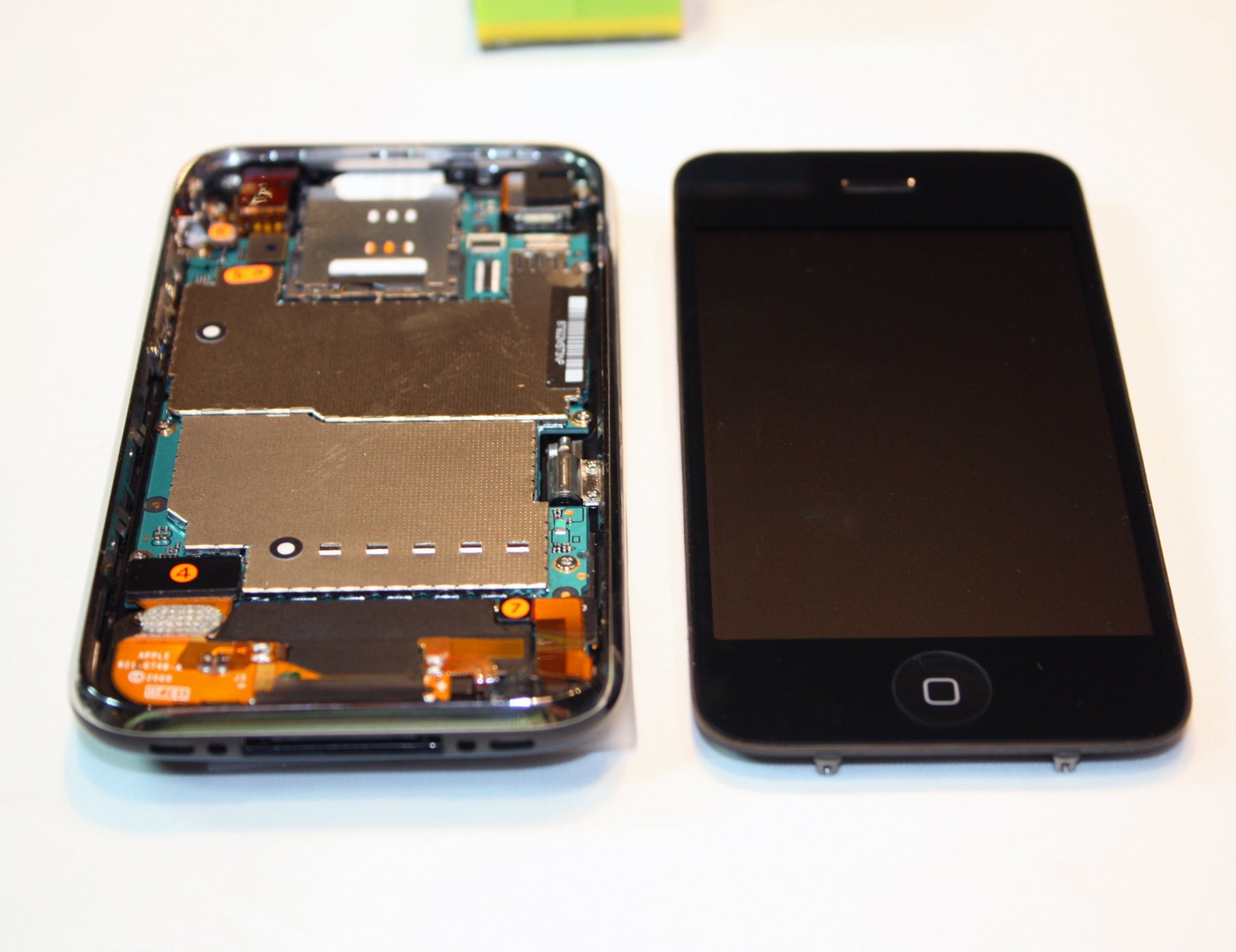 Typical teardown treatment performed on iPhone 3G S