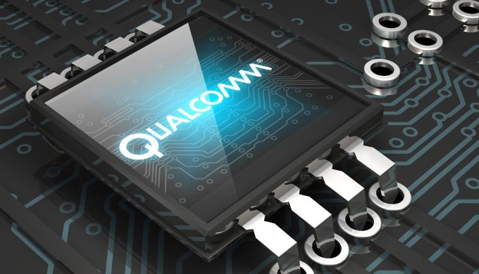 Qualcomm quarterly earnings fall slightly, although device shipments grow