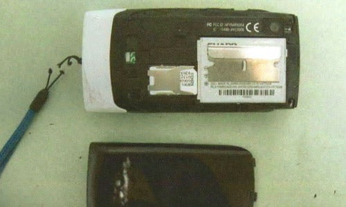 Police uncover a T-Mobile Sidekick used to conceal a razor
