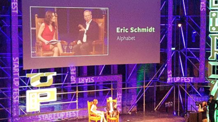 Eric Schmidt confesses to owning an iPhone - Eric Schmidt finally admits that he owns an iPhone