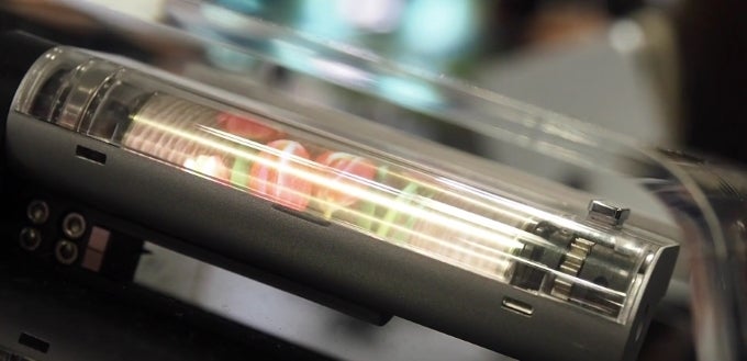 Samsung&#039;s new fully flexible OLED display looks like it&#039;s ready to go