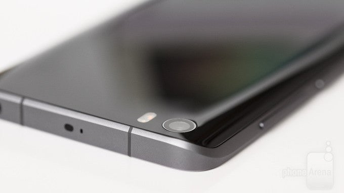 Xiaomi Mi 5 - Phones with quick charge: the fastest charging from 0 to 100% (2016 edition)