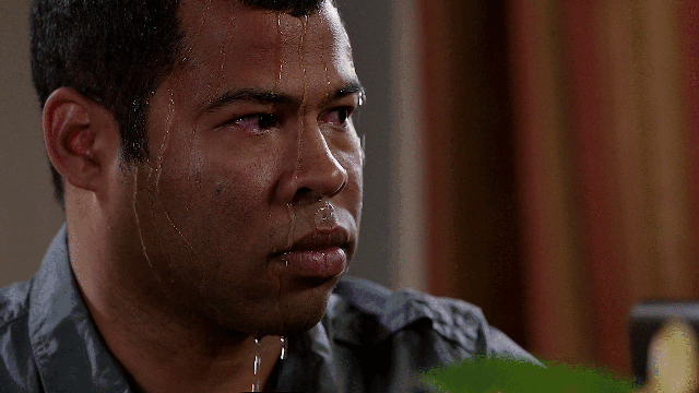 Browser history panic, illustration GIF courtesy of the brilliant Key & Peele sketch - How to delete your Samsung Galaxy S7 / S7 Edge browser history (clear browser cache)