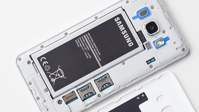 Samsung Galaxy J5 (6) and J7 (6) battery life test score is out: great longevity