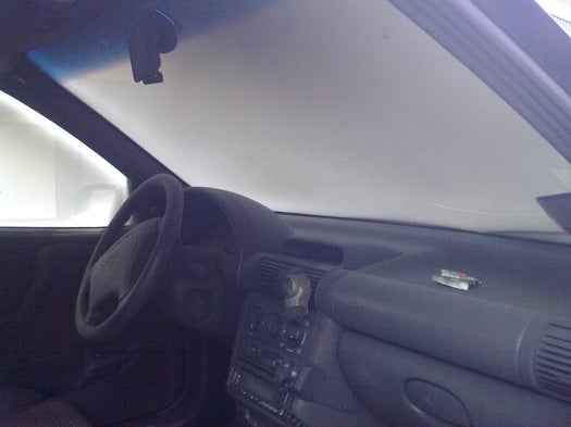iPhone spontaneously combusts and lays waste to car seat