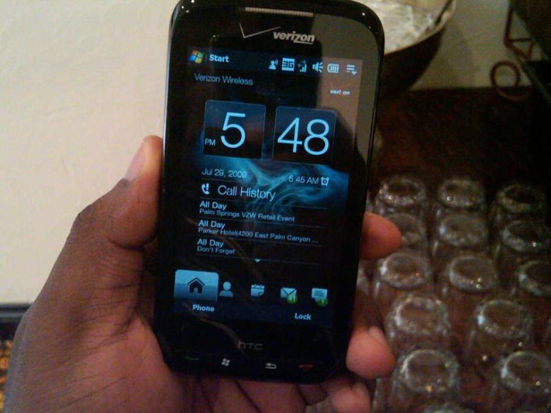 New spy shots of HTC Touch Pro2 wearing Verizon brand